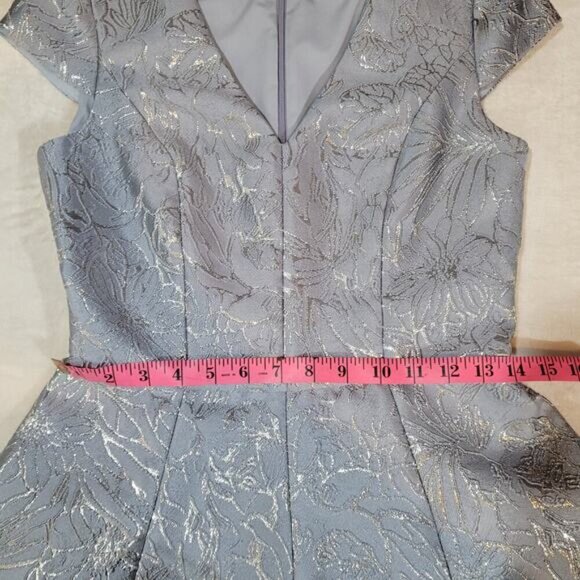 Halston Heritage Metallic Jacquard High/low Cocktail Dress In Silver Grey - 2 - Picture 7 of 10